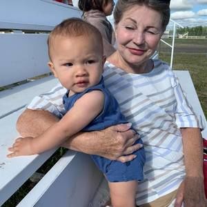 Meet your Posher, Carol